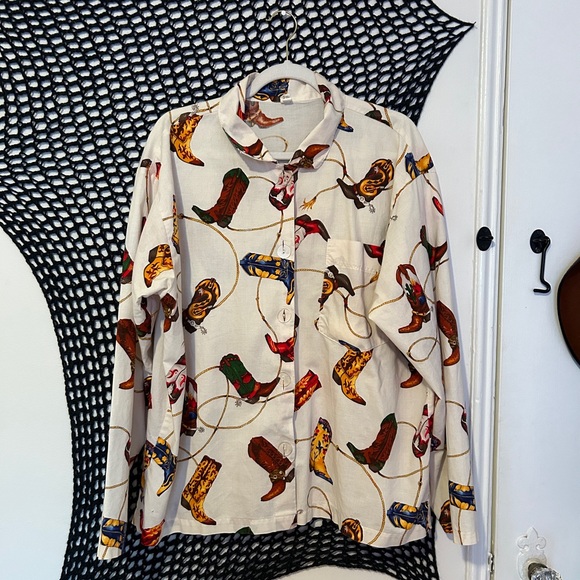 Cowboy Boot Button Up - Picture 3 of 3
